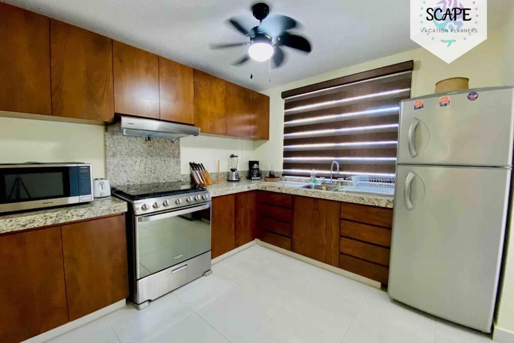 Vila Amplia Y Calida Casa Cerca De Plaza Las Americas Cancún Exteriér fotografie